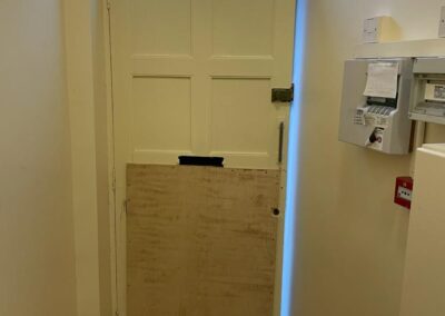 Replacement Door Fairview - GT Carpentry